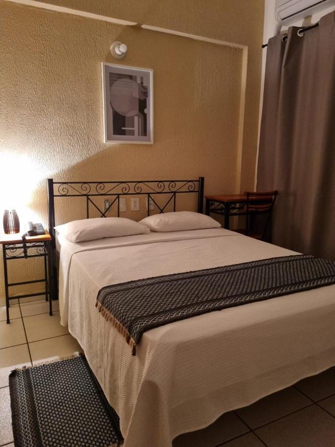 Palace Hotel Tres Poderes Frutal 외부 사진