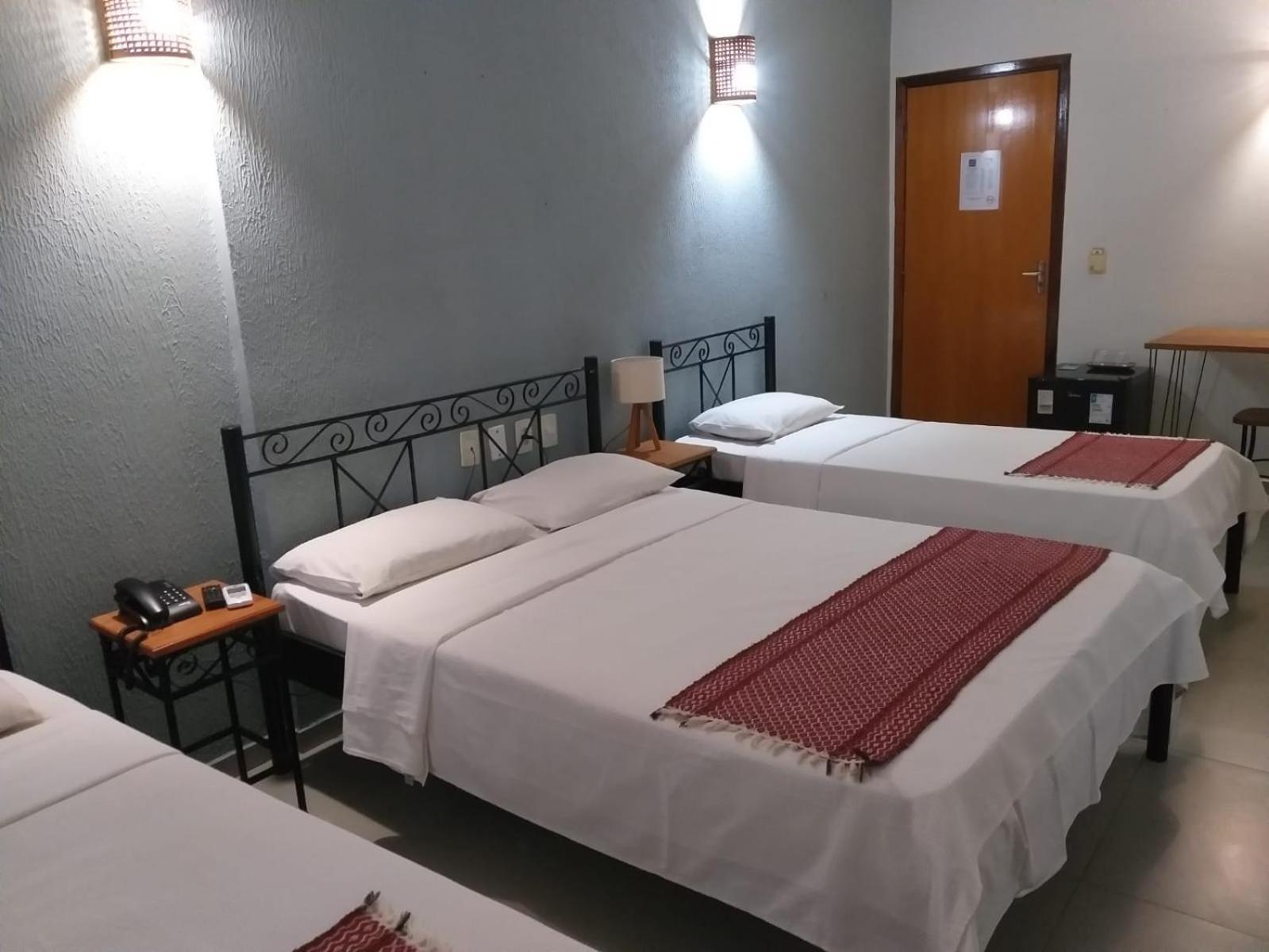 Palace Hotel Tres Poderes Frutal 외부 사진